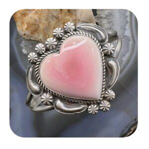 Southwestern sterling silver Pink conch bracelet and ring set